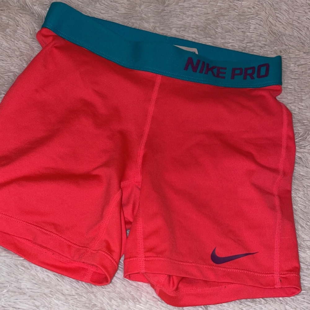 nike pro shorts